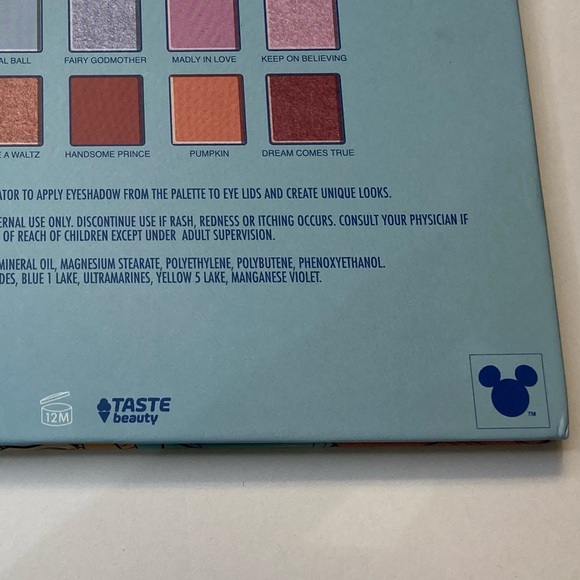 Disney Cinderella Eyeshadow Palette - Picture 9 of 10